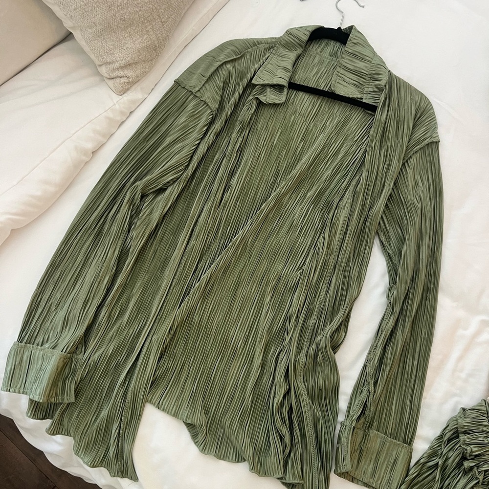 Green Matching Two Piece Set - image 2